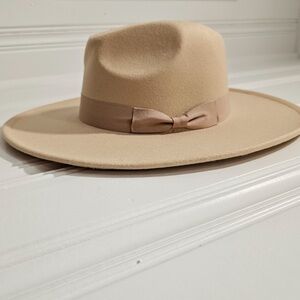 Elegant Tan Women's Fedora Hat